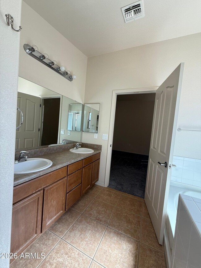 Photo - 3388 Zion Ct