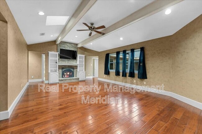 Photo - 20 Timberline Dr
