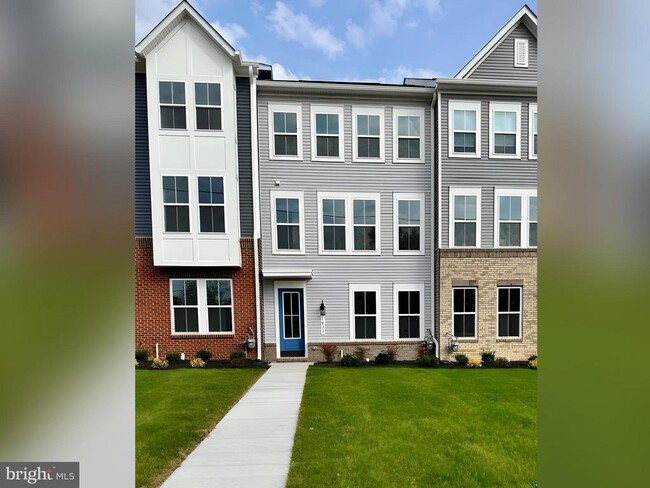 Photo - 1877 Shookstown Rd