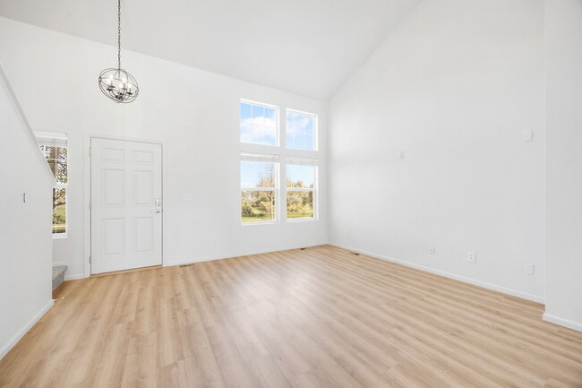 Photo - 2 bed/ 2.5 bath duplex in established neighborhood with corner lot Unit A