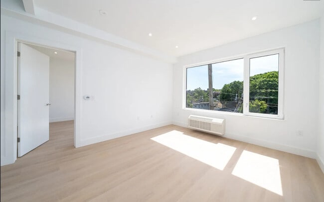 Photo - 3309 Liberty Ave