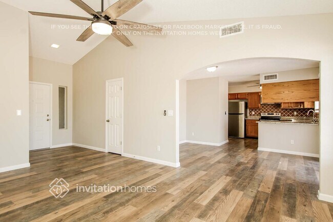 Photo - 8714 W Lawrence Ln