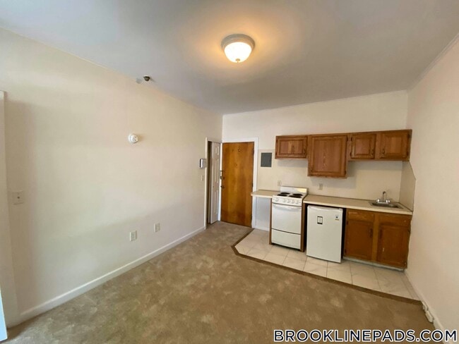 Photo - 1223 Beacon St Unit 108