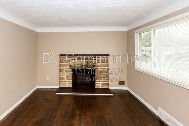 Photo - 16605 Kollin Ave