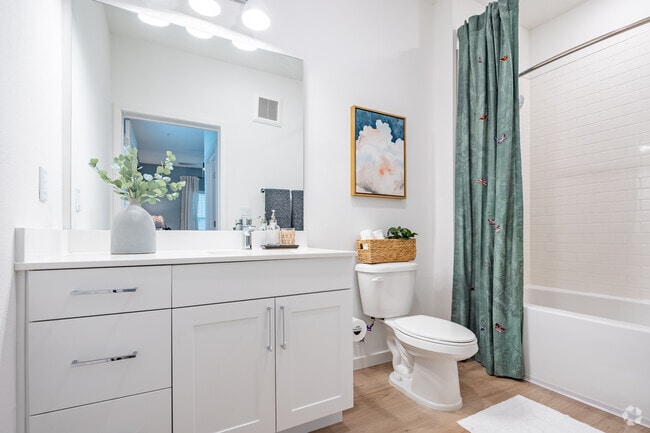 2BR, 2BA - 1,204SF - Primary Bathroom