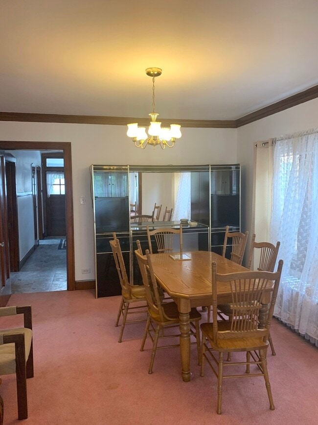 Photo - 5243 W Fletcher St