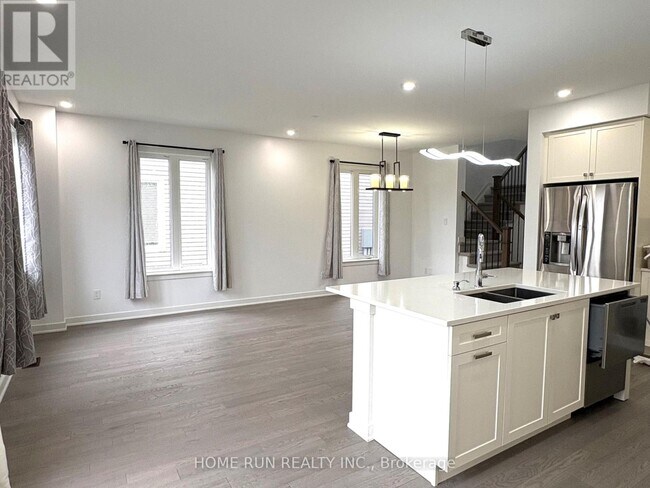 Photo - 360 MELODIE STREET
