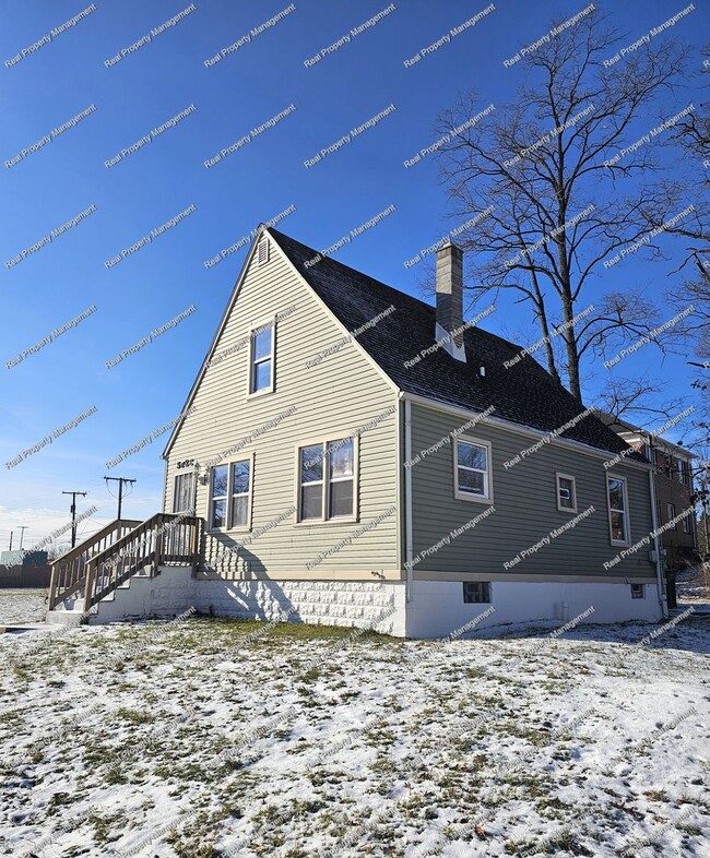 Photo - 3 Bedroom Cape Cod