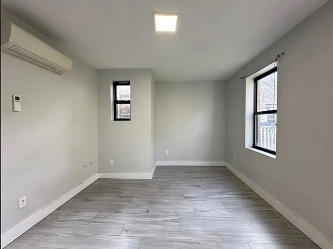 Photo - 1019 West Side Ave