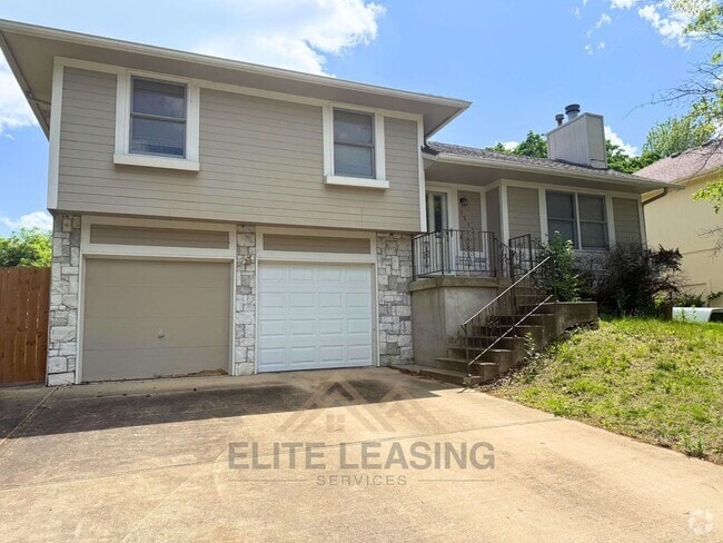 Building Photo - 1517 W Forest Dr Rental