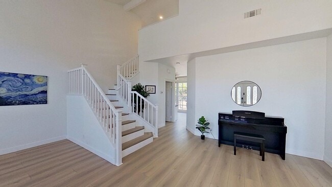 Photo - 5752 Centerstone Ct