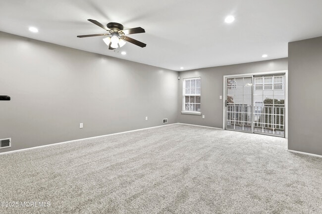 Photo - 1707 Ridgeview Ct Unit 1707
