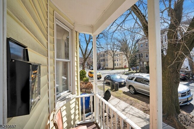 Photo - 30 Linden Ave Unit 2