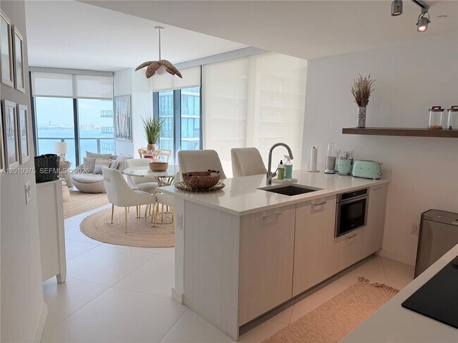 Photo - 501 NE 31st St Unit 2606