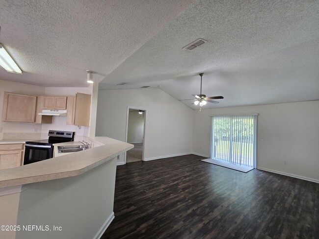 Photo - 3904 Hideaway Lane