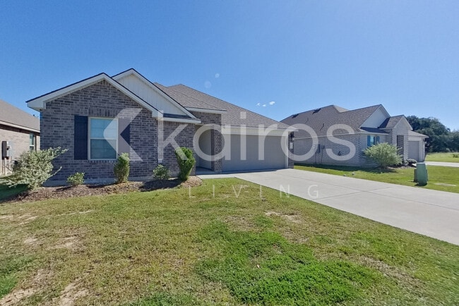 Photo - 203 SANTIAGO COURT