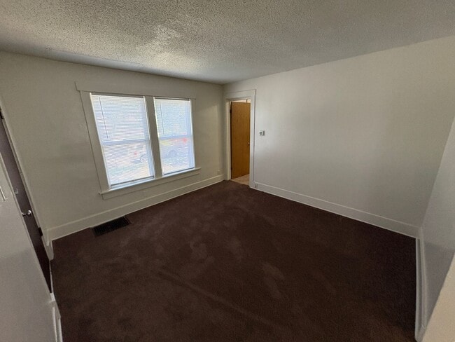 Photo - 2801 F St Unidad #1