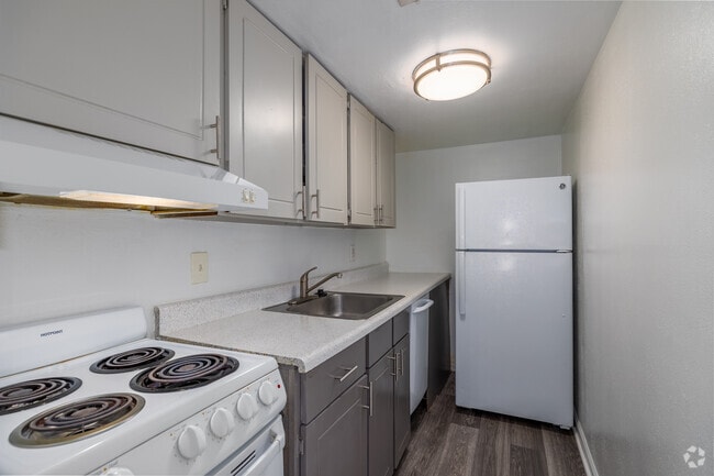 1BD, 1BA - Kitchen