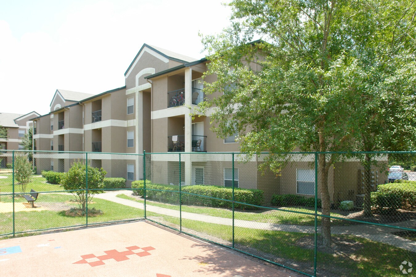 Photo - Buena Vista Point Apartments