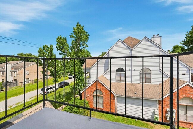 Photo - 14550 Fonmeadow Dr Unit 1200