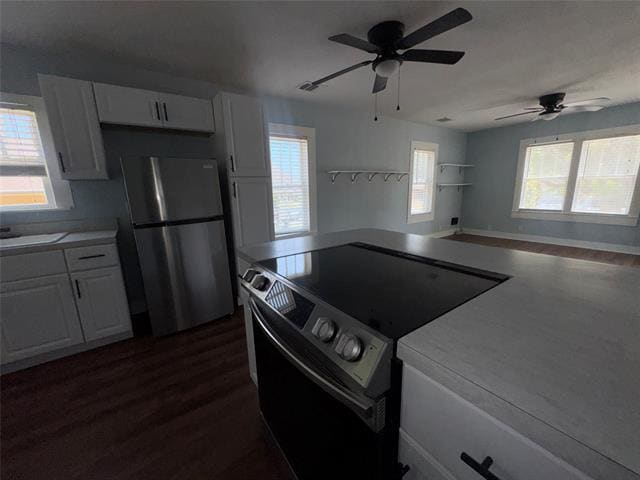 Photo - 722 Lakey St