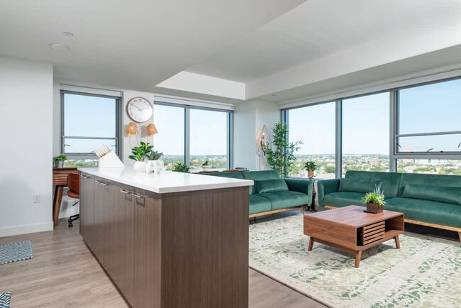 Photo - 425 Massachusetts Ave Unidad ID1252109P