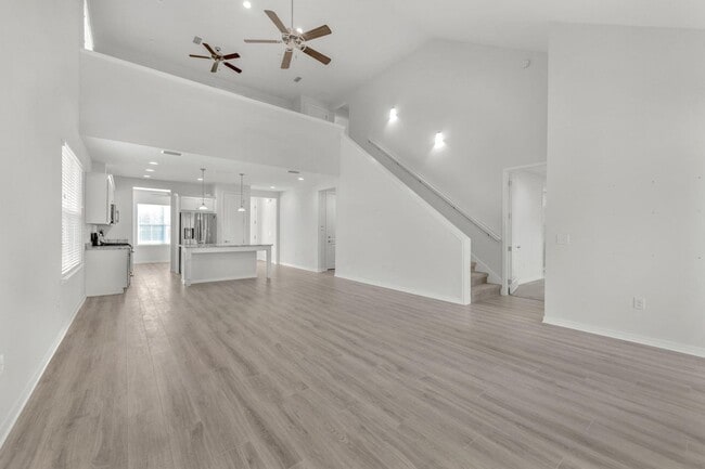 Photo - 303 Key Lime Pl