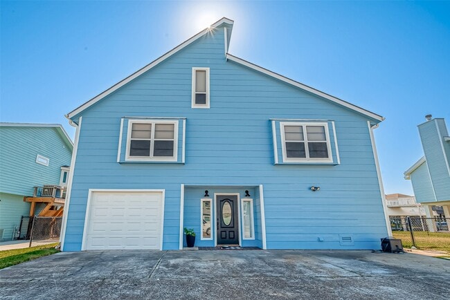 976 Bonita Dr