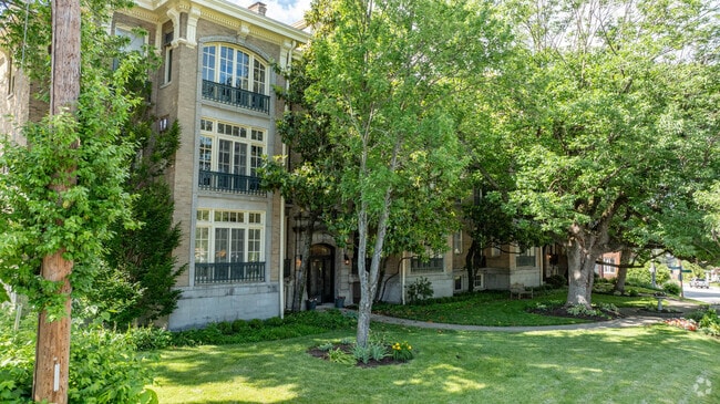 Photo - The Georgian Terrace