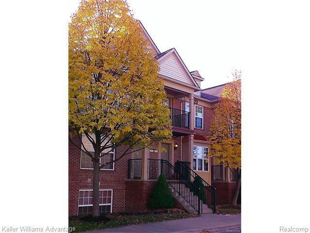 Photo - 27941 Hopkins Dr Condo