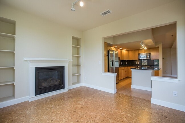 Photo - Beautiful Loft Condo in Old Town Fort Collins Unidad 409 Mason Ct  221