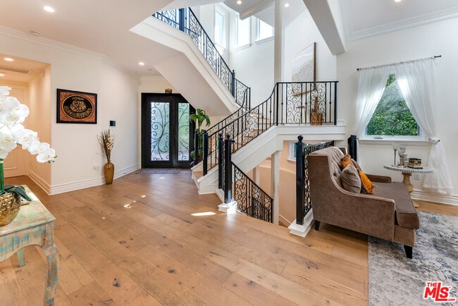 Photo - 345 S Saltair Ave