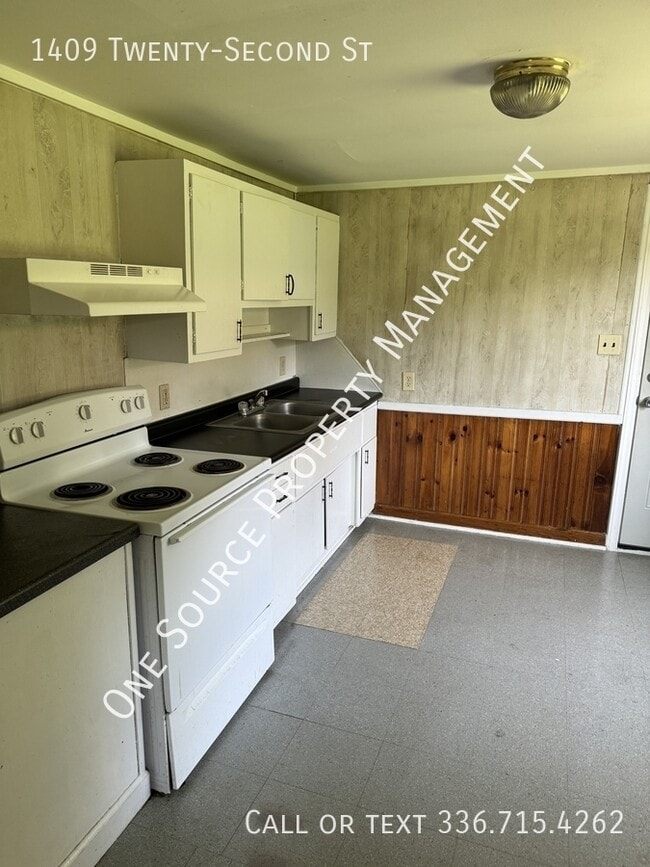 Photo - 1409 NE 22nd St