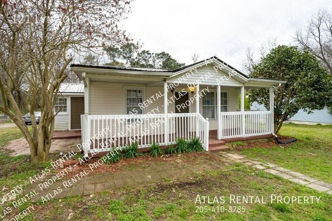 Building Photo - 121 Linwood St