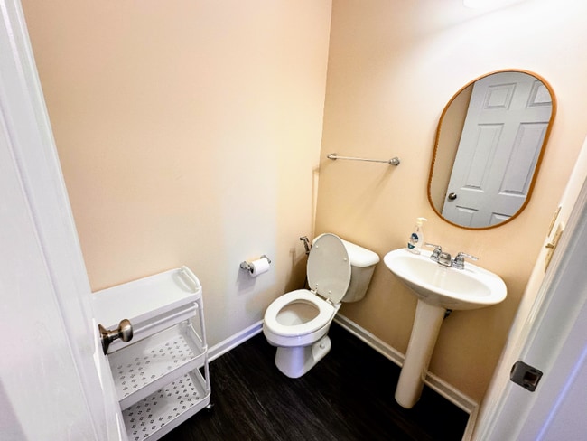 Photo - 33168 Beverly Ln