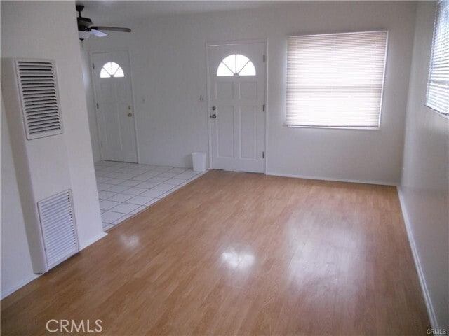 Building Photo - 216 Elmira Ave Unit 2 Rental