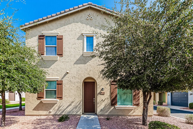 Building Photo - 17736 W Mandalay Ln Rental