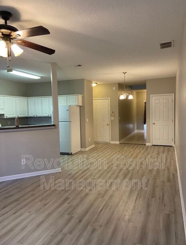 2396 Brianna Dr