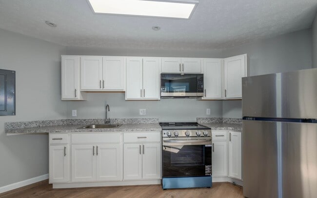 Photo - University Commons