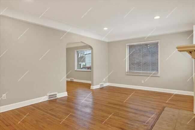 Photo - Charming 3-Bedroom Brick Bungalow for Rent in Detroit!