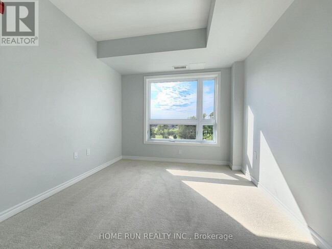 Photo - 397 Codd's Rd Unité 411