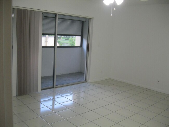 Photo - 3955 N Nob Hill Rd Unit 202