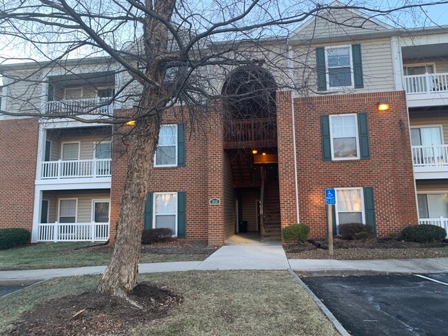 Building Photo - 211 S Knollwood Dr Unit #2302