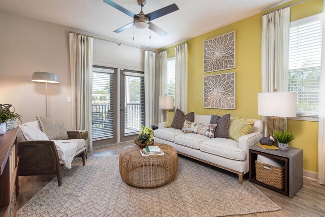 Photo - Pier Park Crossings