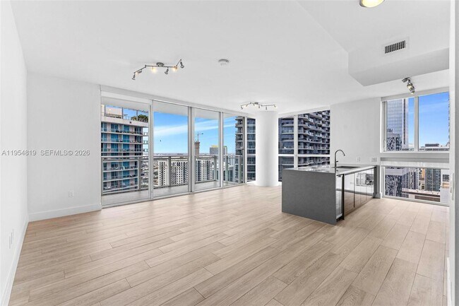 Photo - 1080 Brickell Ave Unit 3909