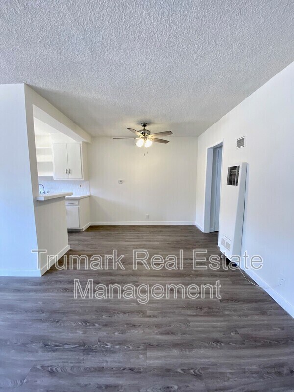 585 E Washington Blvd
