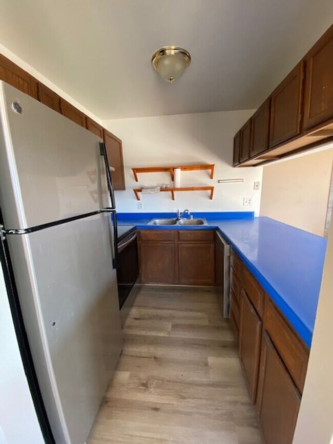 Photo - Private end unit 2 bedroom/1.75 bathrooms, pet friendly