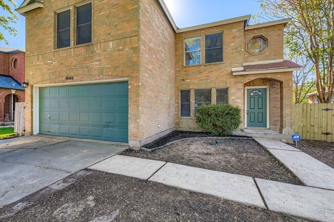 Building Photo - 8046 Thaxton Rd