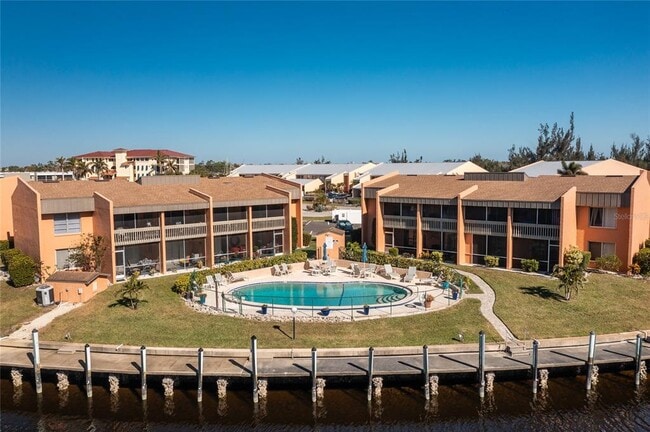 Building Photo - 1358 Rock Dove Ct Unit 7