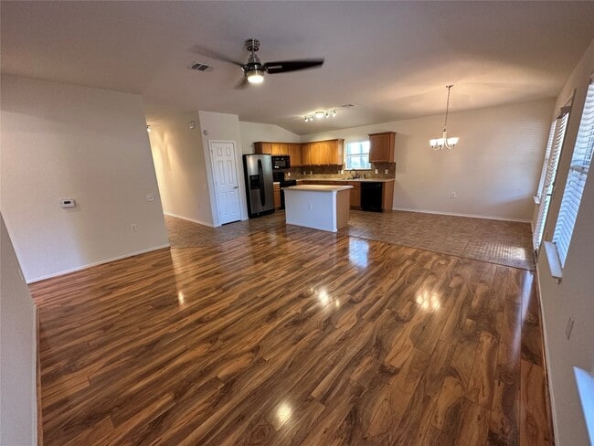 Photo - 9009 Sun Shower Bend